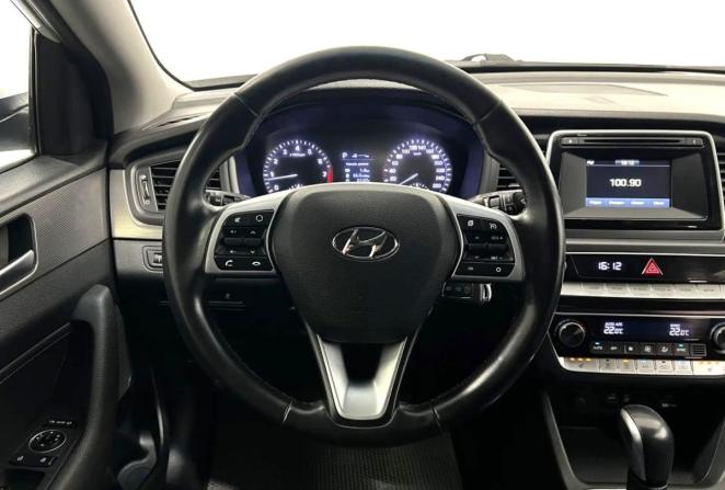 Hyundai Sonata VII (LF) Рестайлинг с пробегом 2018 года, цена 1 775 000 рублей, 141736 км, седан, Автокод Объявления