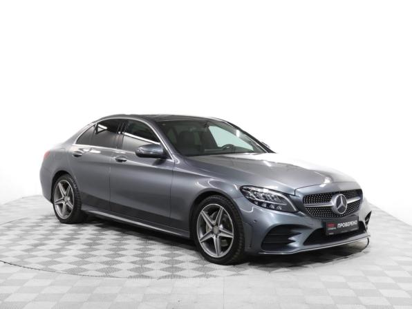 Mercedes-Benz C-Класс IV (W205) Рестайлинг с пробегом 2019 года, цена 3 645 900 рублей, 82000 км, седан, Автокод Объявления