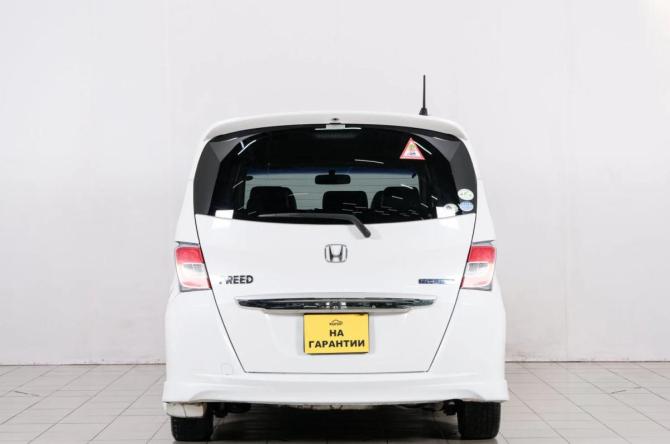 Honda Freed I Рестайлинг 2 с пробегом 2014 года, цена 1 249 000 рублей, 242000 км, компактвэн, Автокод Объявления