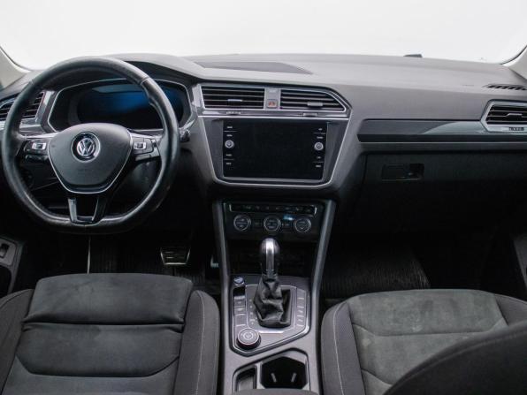 Volkswagen Tiguan II с пробегом 2018 года, цена 2 650 000 рублей, 113456 км, внедорожник, Автокод Объявления