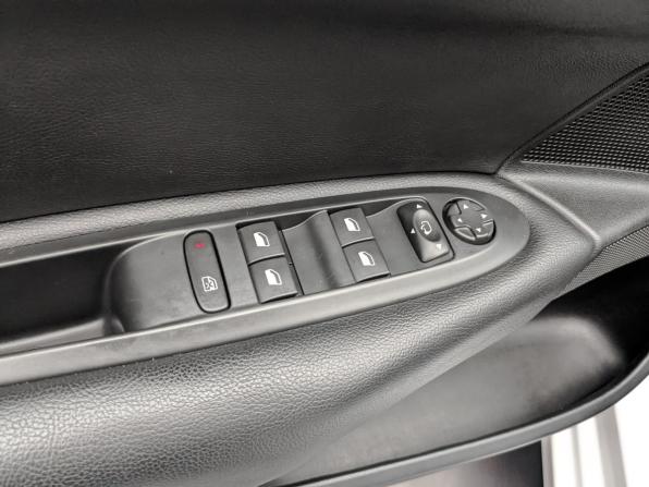 Citroen C4 II Рестайлинг с пробегом 2021 года, цена 1 450 000 рублей, 57788 км, седан, Автокод Объявления