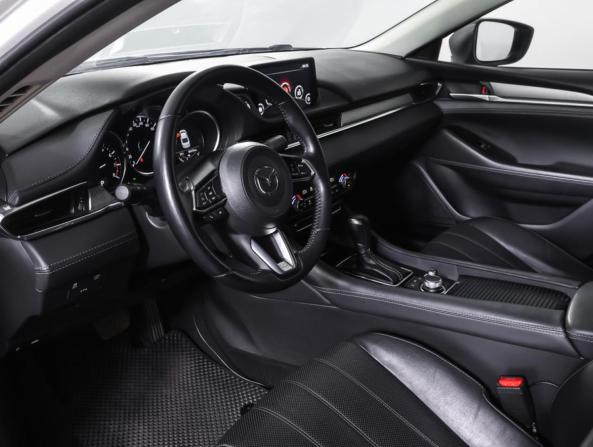 Mazda 6 III (GJ) Рестайлинг 2 с пробегом 2019 года, цена 2 725 000 рублей, 96075 км, седан, Автокод Объявления