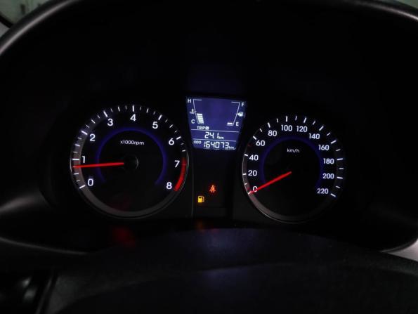 Hyundai Solaris I с пробегом 2013 года, цена 829 000 рублей, 164072 км, седан, Автокод Объявления
