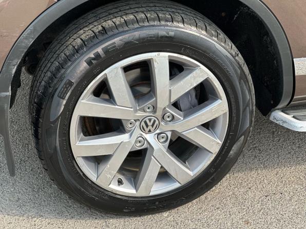 Volkswagen Touareg II Рестайлинг с пробегом 2014 года, цена 2 990 000 рублей, 198279 км, внедорожник, Автокод Объявления