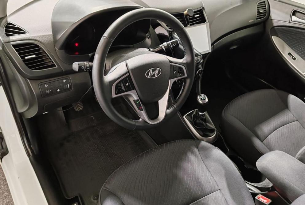 Hyundai Solaris I Рестайлинг Ярославль  - изображение 12