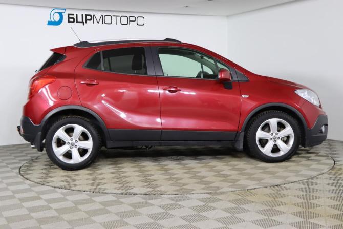 Opel Mokka I с пробегом 2013 года, цена 1 299 990 рублей, 95602 км, внедорожник, Автокод Объявления