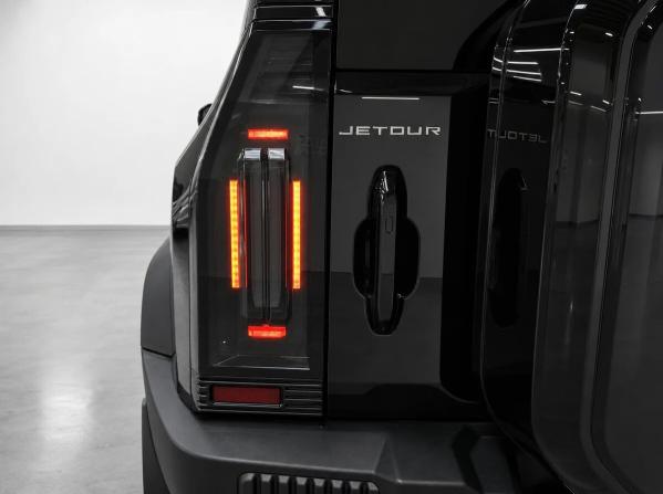 JETOUR T2 с пробегом 2024 года, цена 3 220 000 рублей, 47800 км, внедорожник, Автокод Объявления