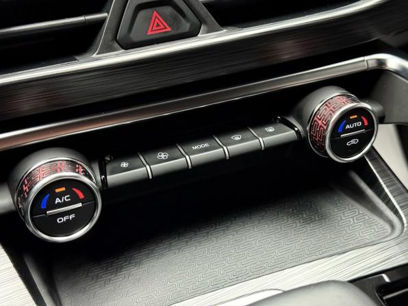 Geely Tugella I Рестайлинг с пробегом 2022 года, цена 2 999 000 рублей, 53516 км, внедорожник, Автокод Объявления