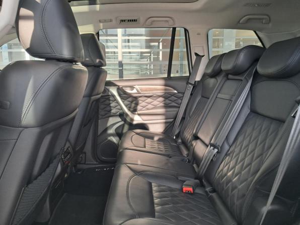 Haval H9 I Рестайлинг с пробегом 2022 года, цена 3 352 000 рублей, 38572 км, внедорожник, Автокод Объявления
