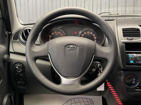 Lada (ВАЗ) Granta I Рестайлинг с пробегом 2019 года, цена 547 000 рублей, 104711 км, хэтчбек, Автокод Объявления