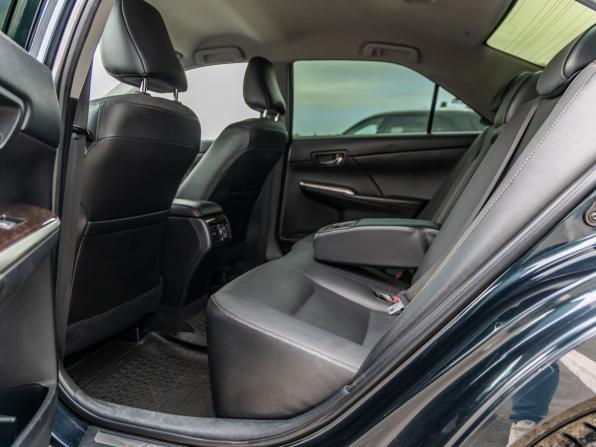 Toyota Camry VII (XV50) Рестайлинг с пробегом 2015 года, цена 2 098 000 рублей, 181000 км, седан, Автокод Объявления