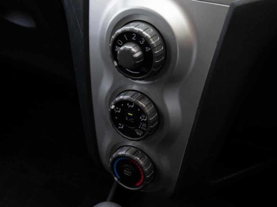 Toyota Vitz II (XP90) Краснодар  - изображение 13