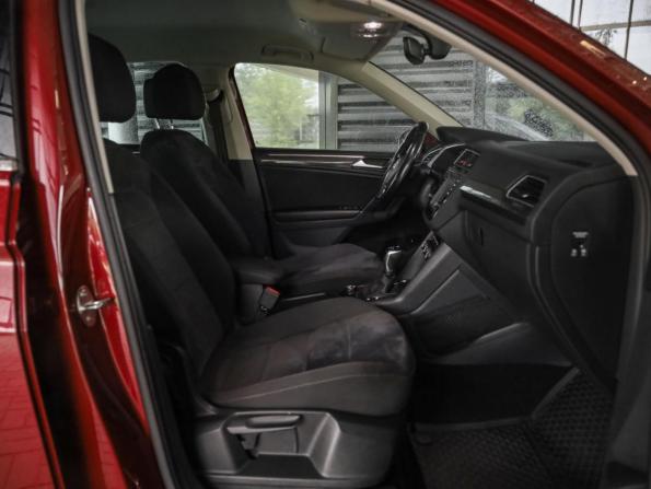 Volkswagen Tiguan II с пробегом 2017 года, цена 2 299 000 рублей, 123503 км, внедорожник, Автокод Объявления