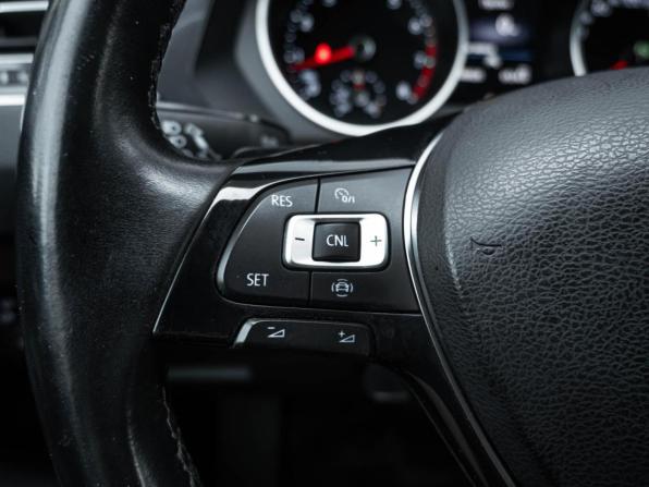 Volkswagen Tiguan II с пробегом 2020 года, цена 2 325 700 рублей, 140028 км, внедорожник, Автокод Объявления