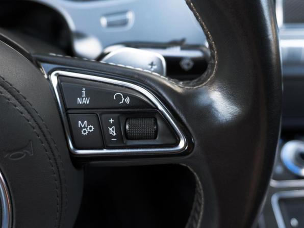Audi S8 III (D4) с пробегом 2013 года, цена 3 399 000 рублей, 143713 км, седан, Автокод Объявления