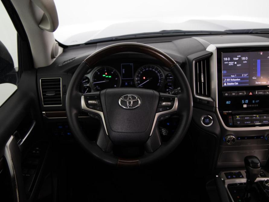 Toyota Land Cruiser 200 Series Рестайлинг 2 Санкт-Петербург  - изображение 10