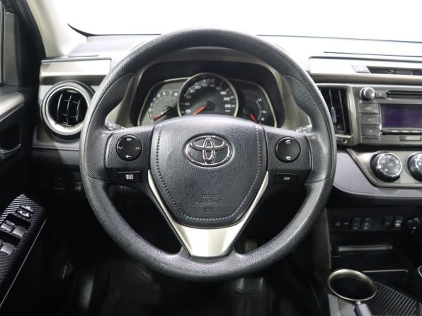 Toyota RAV4 IV (XA40) с пробегом 2014 года, цена 2 099 000 рублей, 64100 км, внедорожник, Автокод Объявления