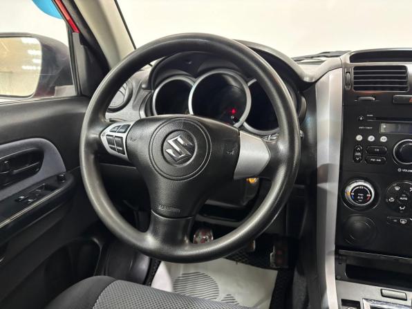 Suzuki Grand Vitara II с пробегом 2007 года, цена 635 000 рублей, 178114 км, внедорожник, Автокод Объявления