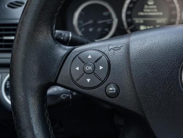 Mercedes-Benz C-Класс III (W204) с пробегом 2010 года, цена 955 000 рублей, 219895 км, седан, Автокод Объявления