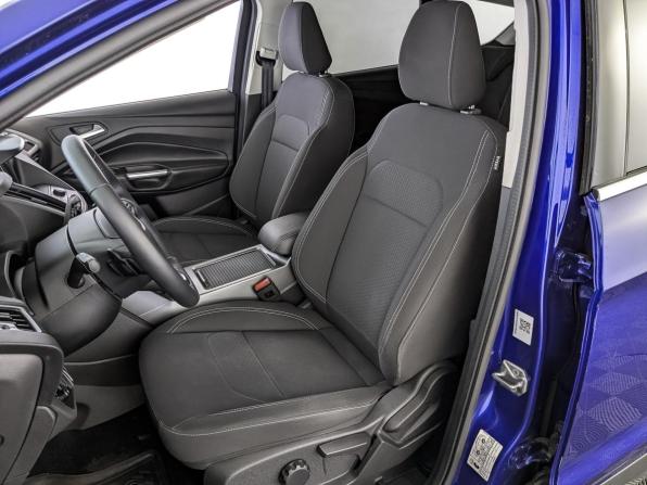 Ford Kuga II Рестайлинг с пробегом 2018 года, цена 1 410 000 рублей, 180670 км, внедорожник, Автокод Объявления