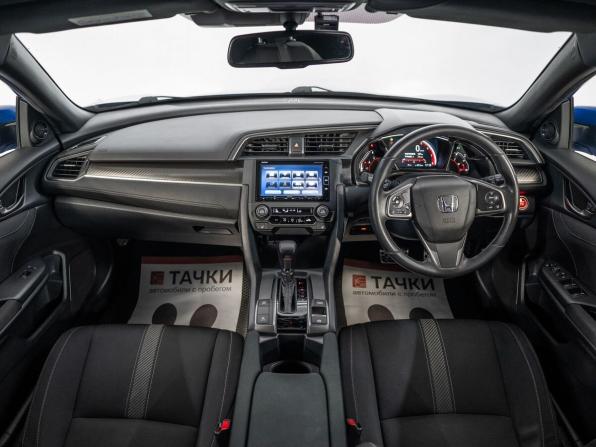 Honda Civic X с пробегом 2018 года, цена 1 980 500 рублей, 55000 км, хэтчбек, Автокод Объявления