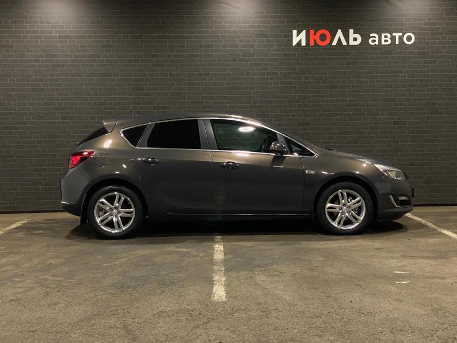 Opel Astra J Рестайлинг Челябинск  - изображение 4
