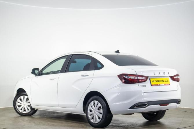 Lada (ВАЗ) Vesta I Рестайлинг (NG) с пробегом 2024 года, цена 1 449 000 рублей, 65000 км, седан, Автокод Объявления