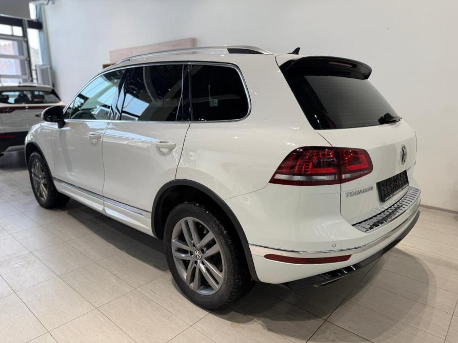 Volkswagen Touareg II Рестайлинг Томск  - изображение 5