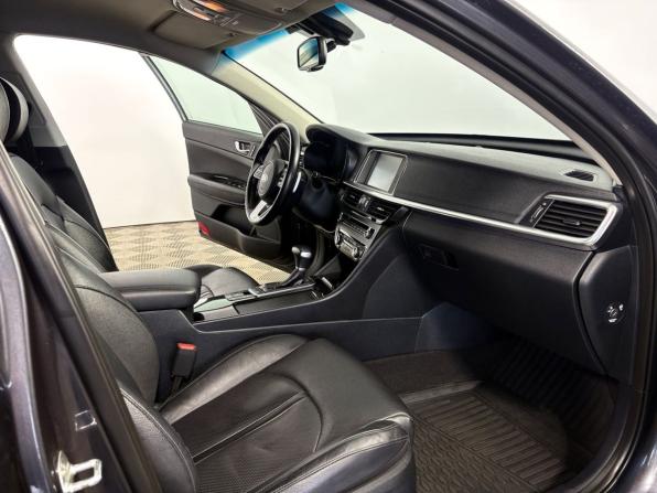 Kia Optima IV Рестайлинг с пробегом 2019 года, цена 1 985 000 рублей, 121780 км, седан, Автокод Объявления