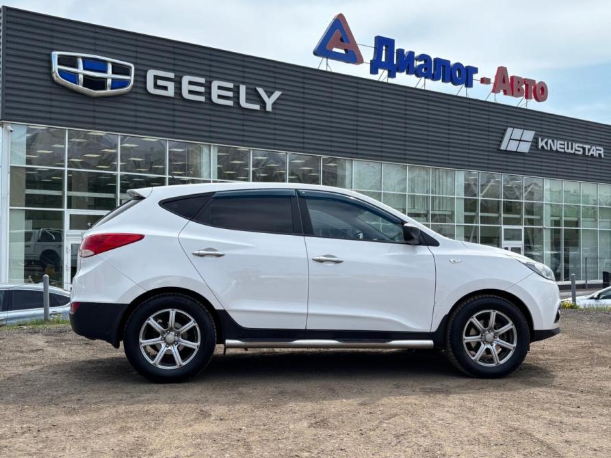 Hyundai ix35 I Рестайлинг Набережные Челны  - изображение 8