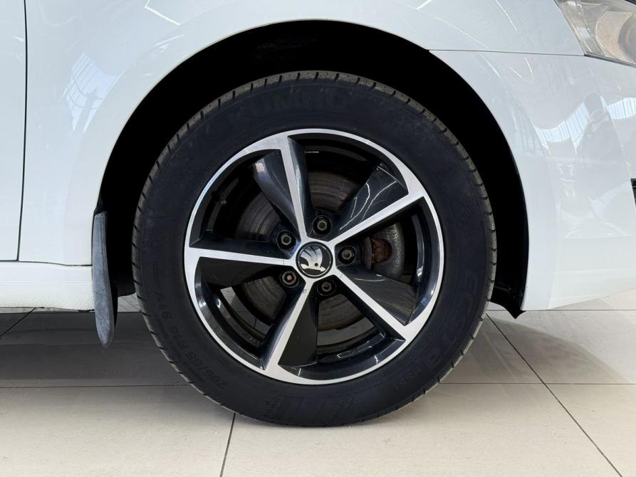 Skoda Octavia III (A7) Смоленск  - изображение 30