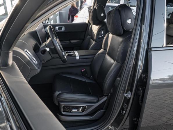 Li Auto (Lixiang) L7 I с пробегом 2023 года, цена 6 615 000 рублей, 53076 км, внедорожник, Автокод Объявления
