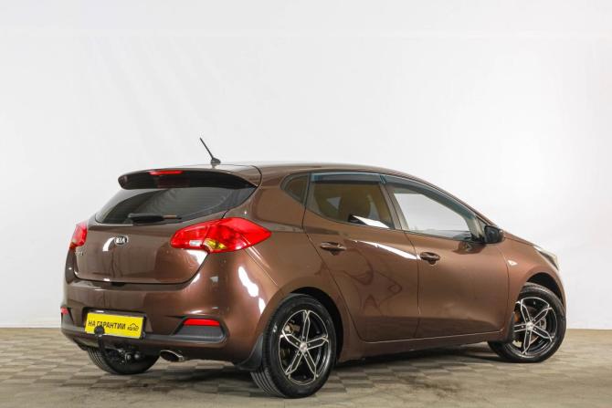 Kia Ceed II с пробегом 2013 года, цена 949 000 рублей, 266000 км, хэтчбек, Автокод Объявления