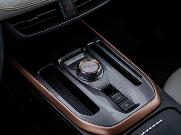 Haval Jolion I с пробегом 2022 года, цена 1 563 000 рублей, 99096 км, внедорожник, Автокод Объявления