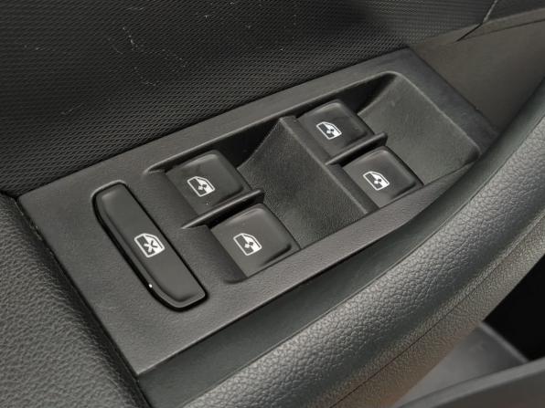 Volkswagen Polo VI с пробегом 2021 года, цена 1 450 000 рублей, 82534 км, лифтбек, Автокод Объявления