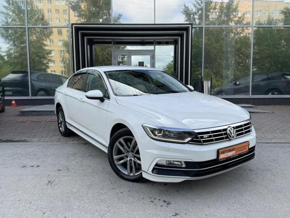 Volkswagen Passat B8 с пробегом 2018 года, цена 1 899 000 рублей, 206018 км, седан, Автокод Объявления