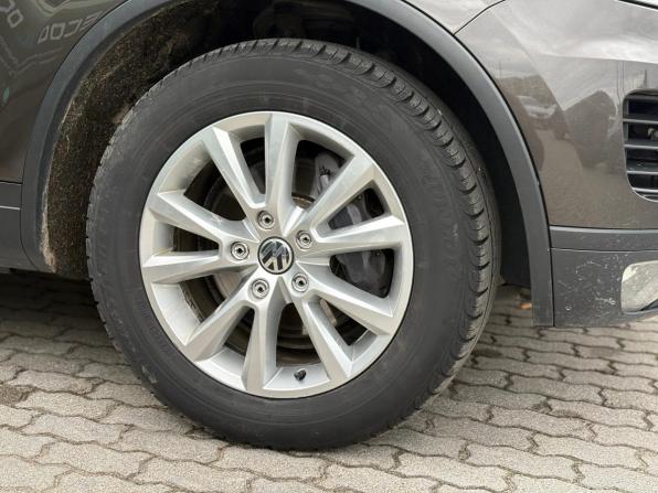 Volkswagen Touareg II Рестайлинг с пробегом 2015 года, цена 2 775 000 рублей, 168503 км, внедорожник, Автокод Объявления