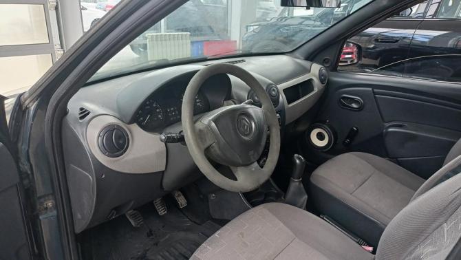 Renault Logan I Рестайлинг с пробегом 2010 года, цена 236 000 рублей, 202000 км, седан, Автокод Объявления