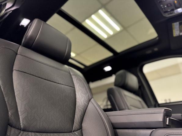 Toyota Sequoia III с пробегом 2025 года, цена 15 500 000 рублей, 3923 км, внедорожник, Автокод Объявления