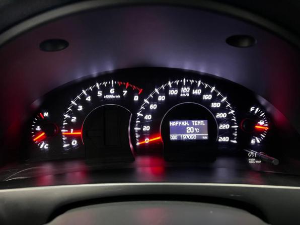 Toyota Camry VI (XV40) Рестайлинг с пробегом 2011 года, цена 1 170 000 рублей, 197093 км, седан, Автокод Объявления