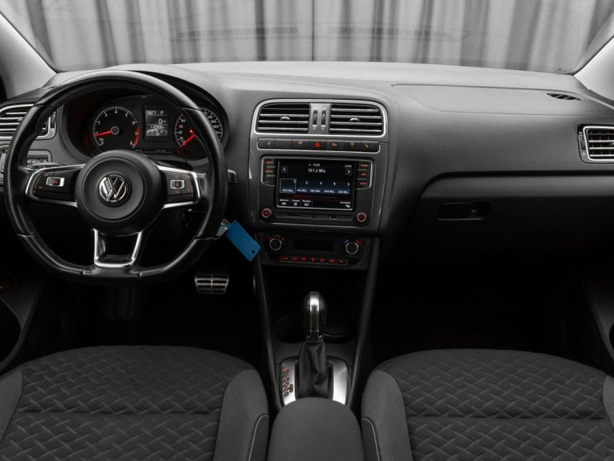 Volkswagen Polo V Рестайлинг Москва  - изображение 8