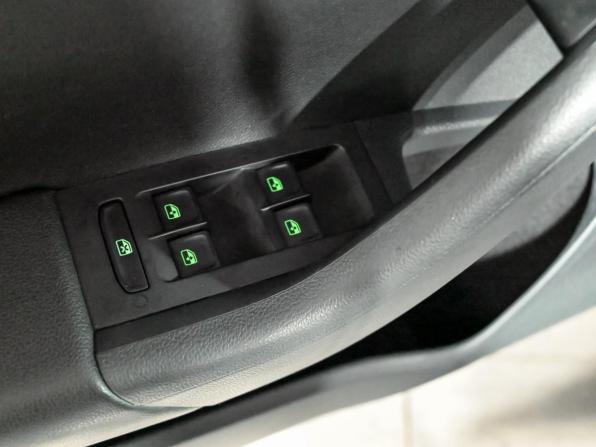 Skoda Octavia III (A7) Рестайлинг с пробегом 2018 года, цена 1 850 000 рублей, 157512 км, лифтбек, Автокод Объявления