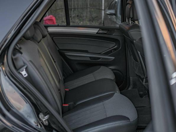 Mercedes-Benz M-Класс II (W164) Рестайлинг с пробегом 2009 года, цена 1 452 000 рублей, 152849 км, внедорожник, Автокод Объявления