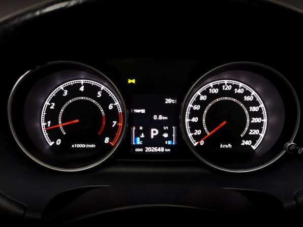 Mitsubishi Outlander II Рестайлинг с пробегом 2011 года, цена 1 500 000 рублей, 202648 км, внедорожник, Автокод Объявления