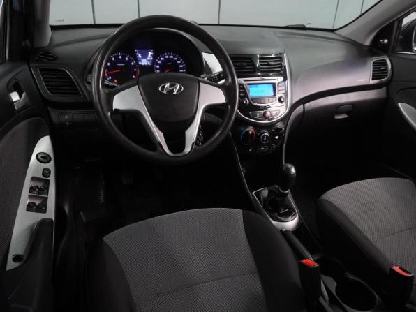 Hyundai Solaris I с пробегом 2011 года, цена 659 000 рублей, 187616 км, седан, Автокод Объявления