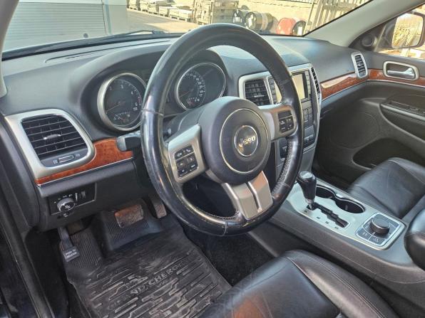 Jeep Grand Cherokee IV (WK2) с пробегом 2012 года, цена 2 028 000 рублей, 184000 км, внедорожник, Автокод Объявления