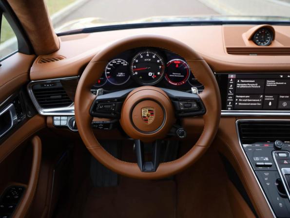 Porsche Panamera II Рестайлинг с пробегом 2021 года, цена 14 544 783 рубля, 7196 км, лифтбек, Автокод Объявления