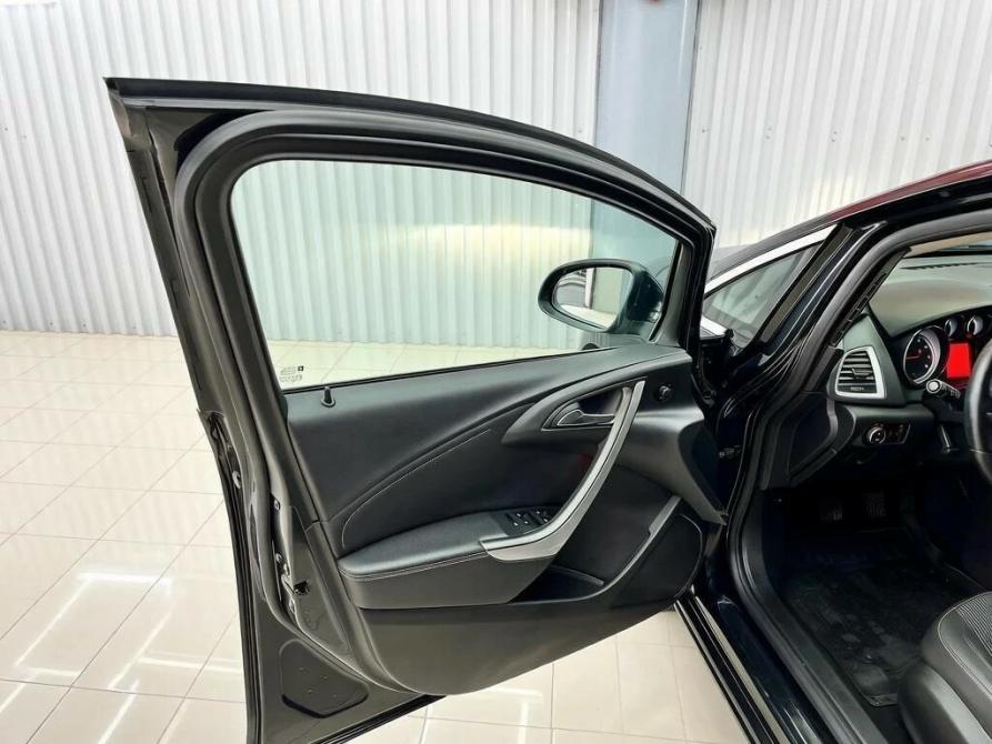 Opel Astra J Рестайлинг Альметьевск  - изображение 16