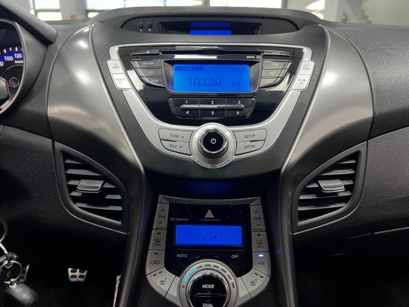 Hyundai Elantra V (MD) с пробегом 2012 года, цена 780 000 рублей, 267000 км, седан, Автокод Объявления
