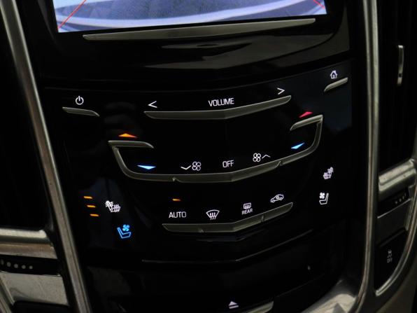 Cadillac SRX II Рестайлинг с пробегом 2013 года, цена 1 347 000 рублей, 147326 км, внедорожник, Автокод Объявления